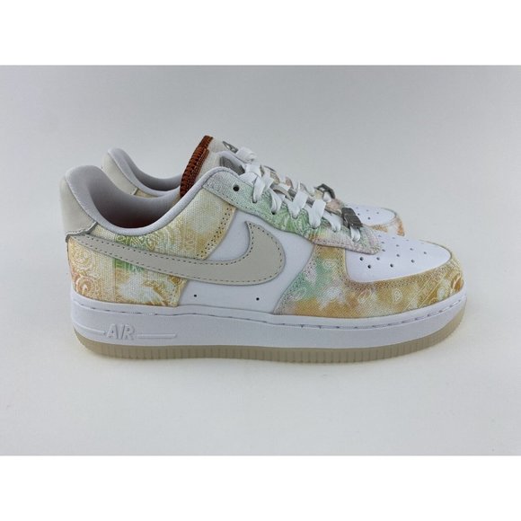 Nike Air Force 1 07 LX Pastel Paisley Women's Sneakers Shoes White FJ7739 101 - Picture 7 of 12